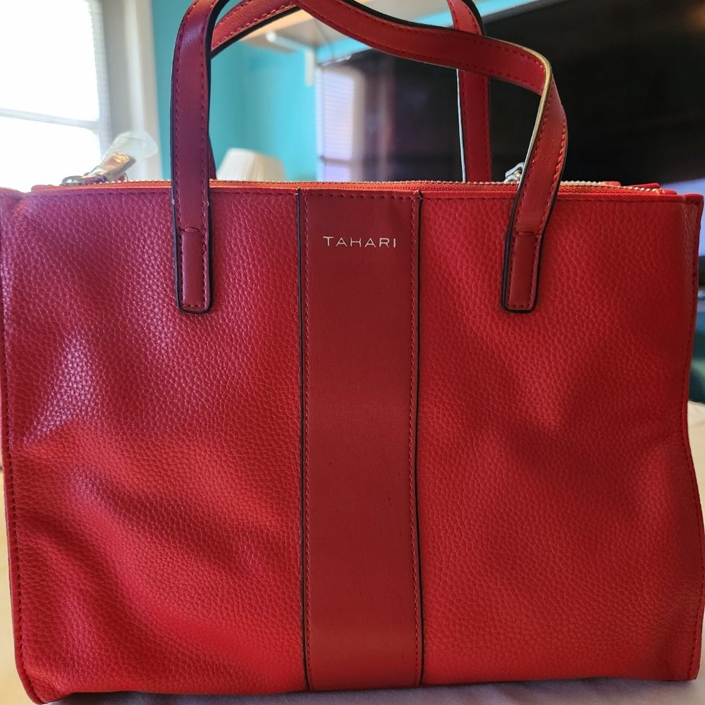 TAHARI RED TOTE/SHOULDER BAG